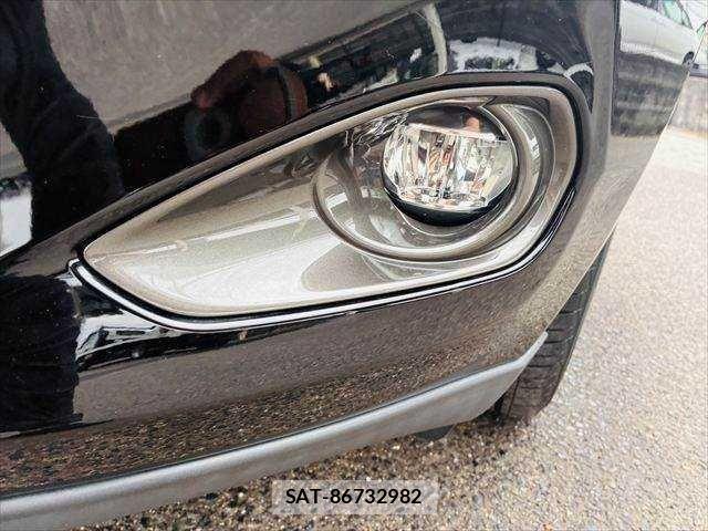 Toyota HARRIER 2014-12 8659312-25