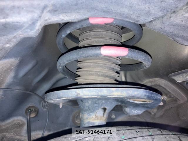 Toyota HARRIER 2017-09 8659310-10