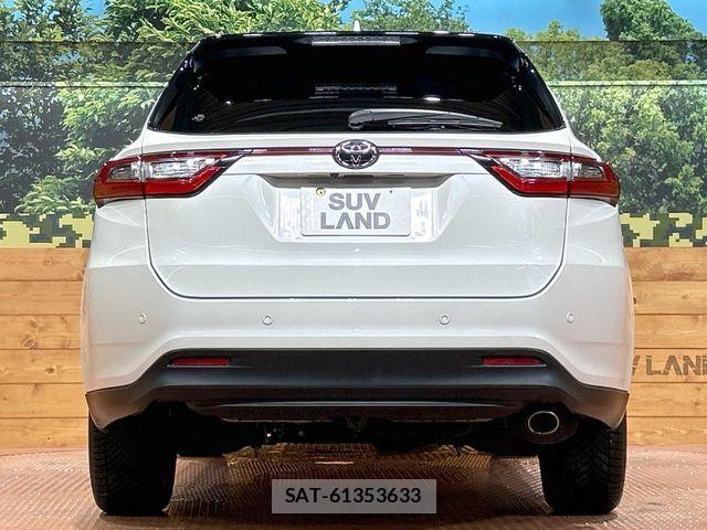 Toyota HARRIER 2017-08 8685631-14