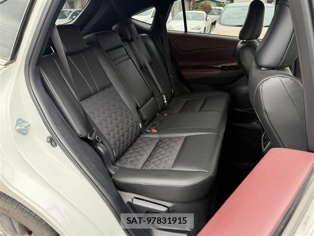Toyota HARRIER 2015-08 8685633-26