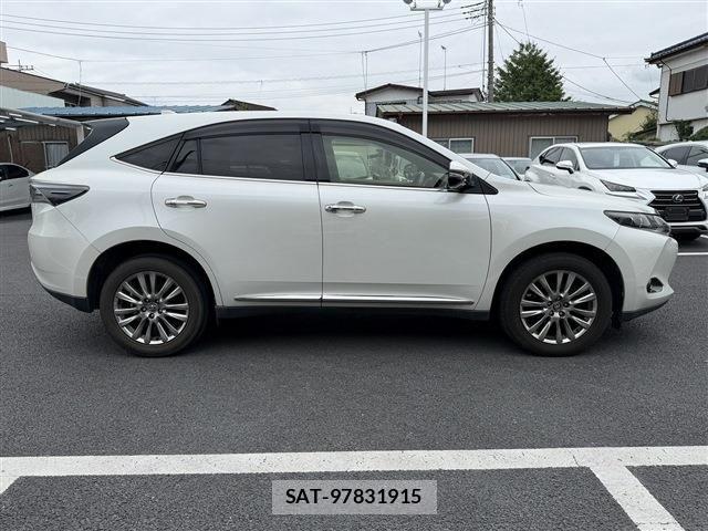 Toyota HARRIER 2015-08 8685633-3