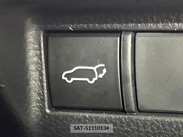 Toyota HARRIER 2025-01 8685612-5