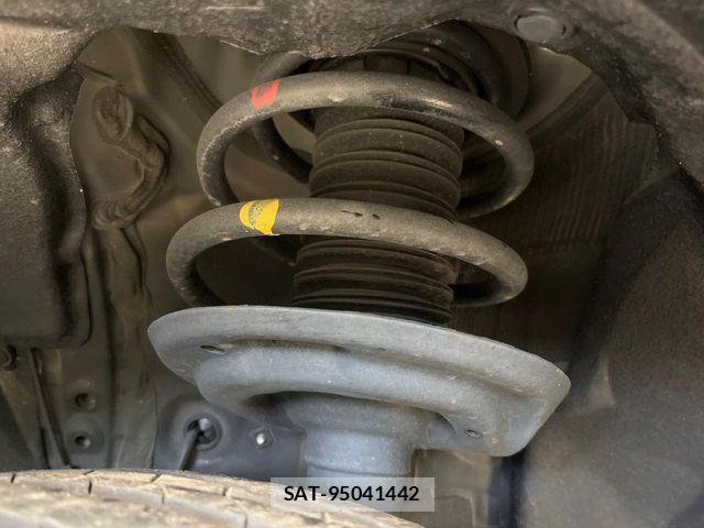 Toyota HARRIER 2023-07 8685621-19