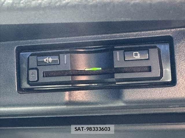 Toyota HARRIER 2019-09 8685619-26