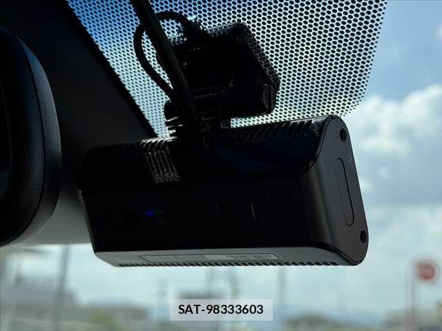Toyota HARRIER 2019-09 8685619-27
