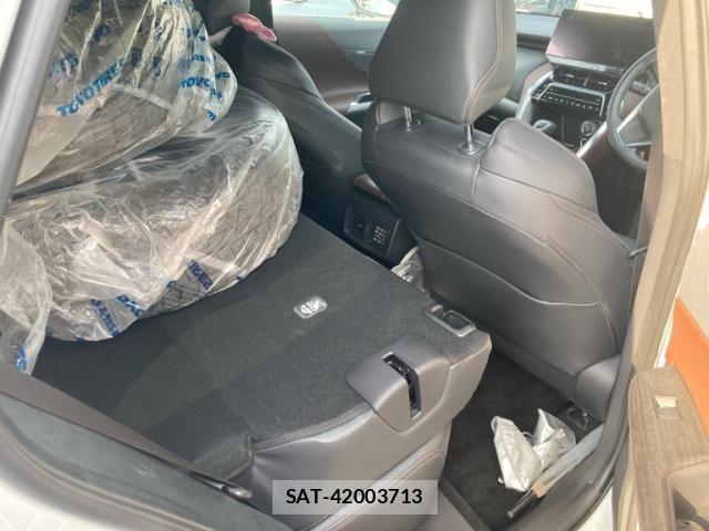 Toyota HARRIER 2025-07 8685615-16