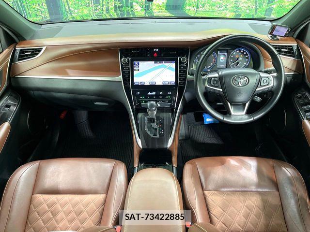 Toyota HARRIER 2017-09 8685630-1
