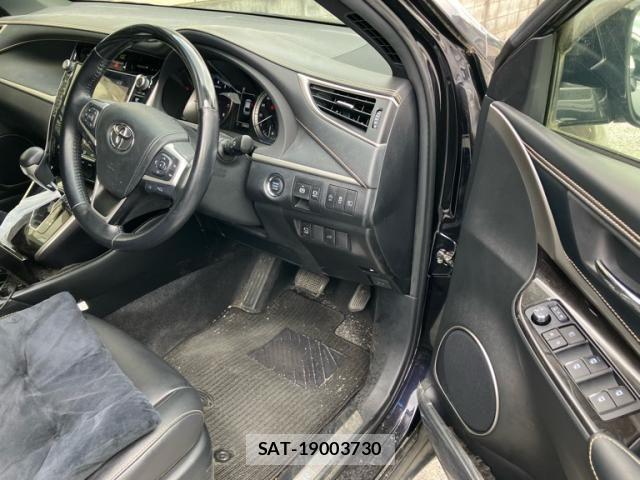 Toyota HARRIER 2019-09 8685622-10