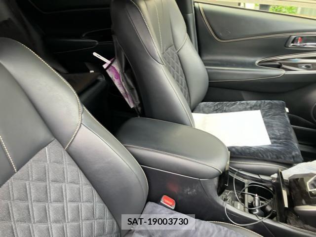 Toyota HARRIER 2019-09 8685622-12