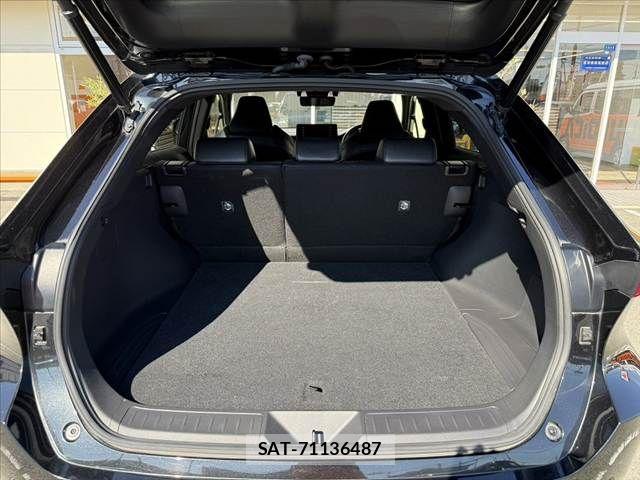 Toyota HARRIER 2021-02 8685625-19