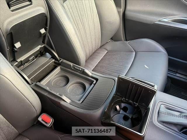 Toyota HARRIER 2021-02 8685625-29