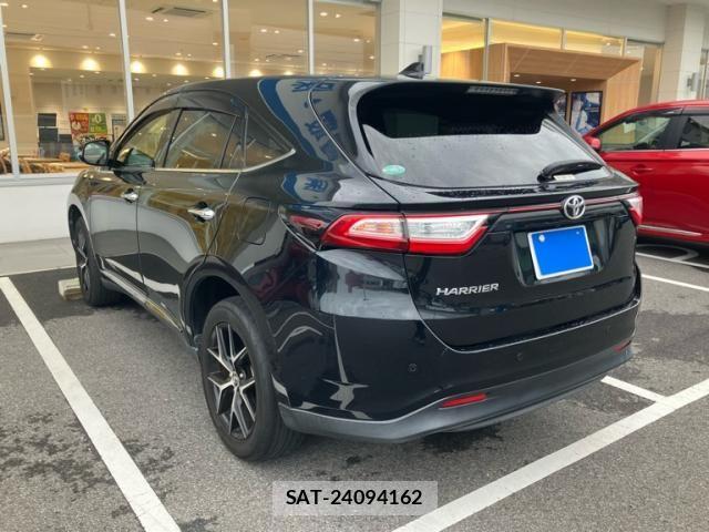 Toyota HARRIER 2019-01 8742440-3
