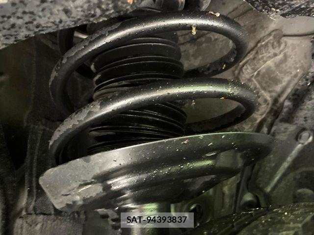 Toyota HARRIER 2022-06 8742429-19