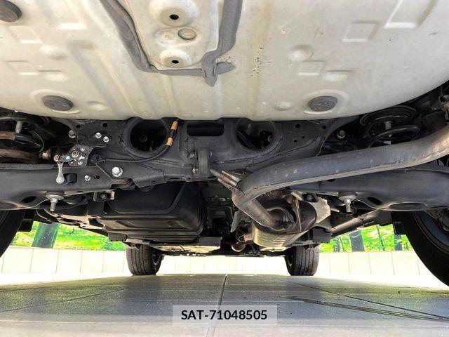 Toyota HARRIER 2020-01 8742449-18