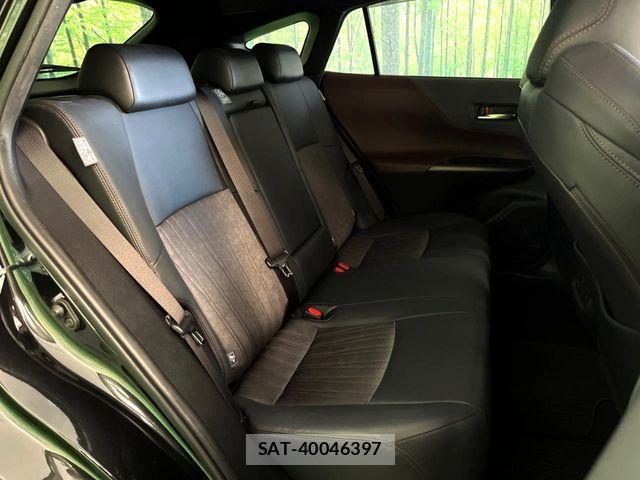 Toyota HARRIER 2021-04 8742436-15