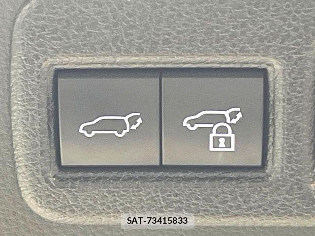 Toyota HARRIER 2021-04 8742427-13