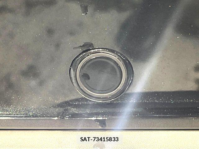 Toyota HARRIER 2021-04 8742427-15
