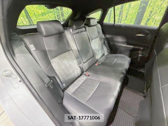 Toyota HARRIER 2024-08 8742430-8