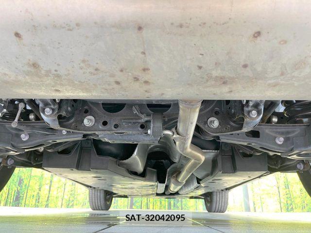 Toyota HARRIER 2021-07 8742428-18