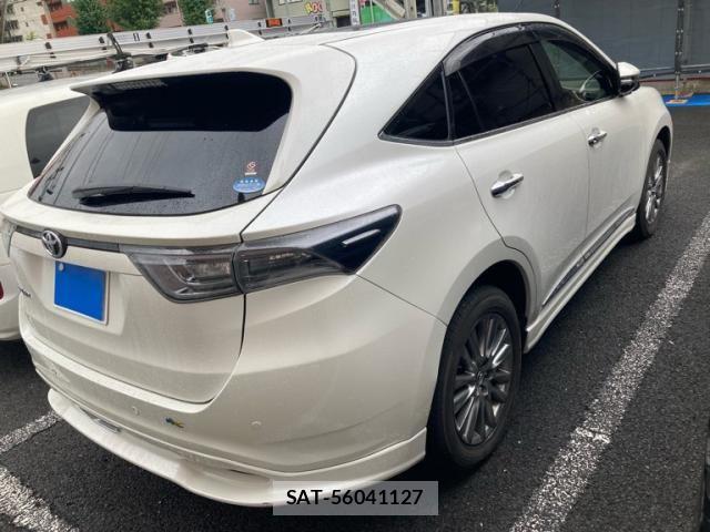 Toyota HARRIER 2017-01 8742455-2
