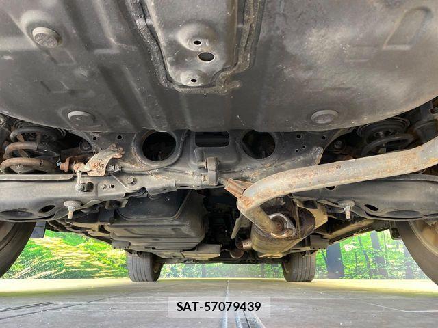 Toyota HARRIER 2017-10 8742452-19
