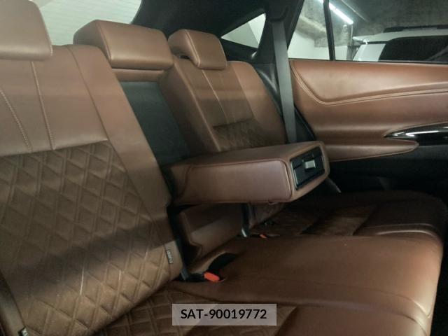 Toyota HARRIER 2019-02 8742441-10