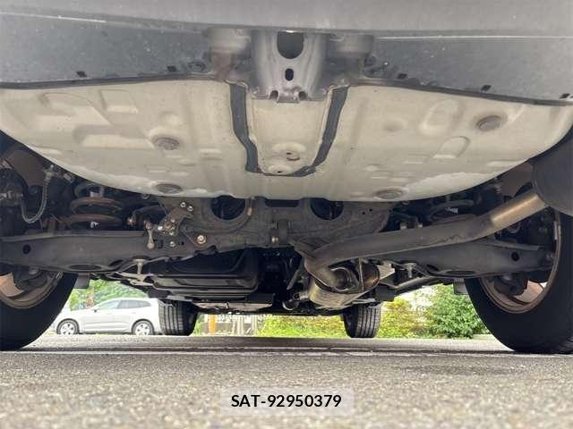 Toyota HARRIER 2016-11 8742457-22