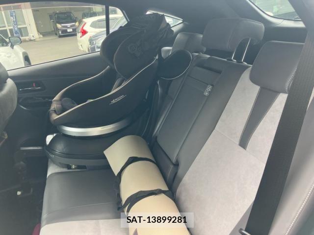 Toyota HARRIER 2016-12 8742473-14