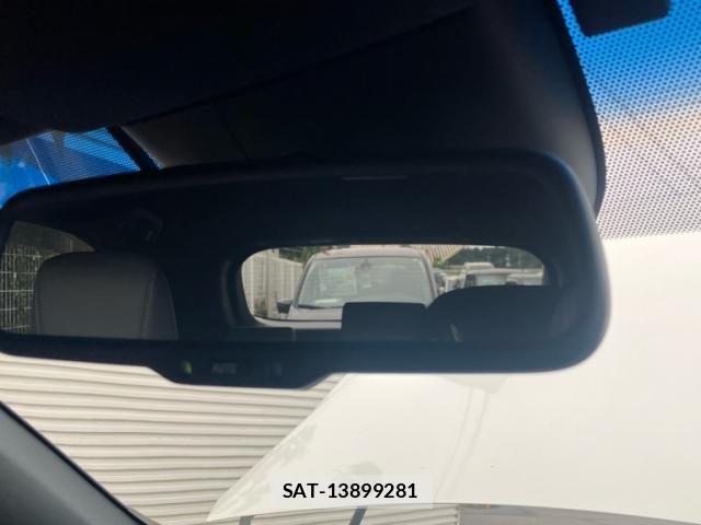 Toyota HARRIER 2016-12 8742473-25