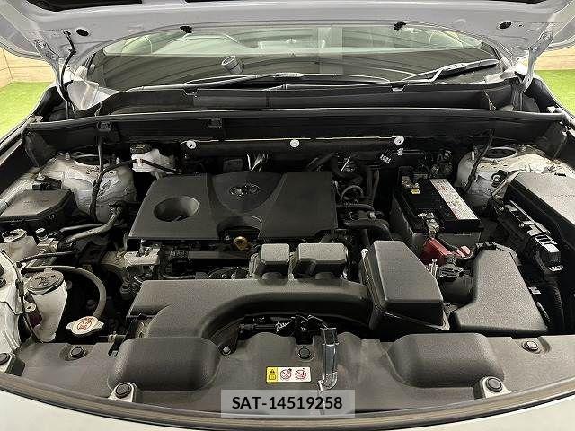 Toyota HARRIER 2023-07 8742435-12