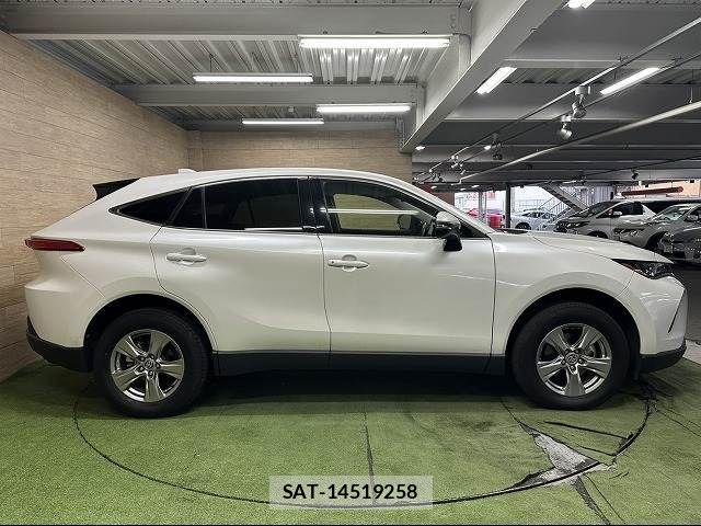 Toyota HARRIER 2023-07 8742435-17