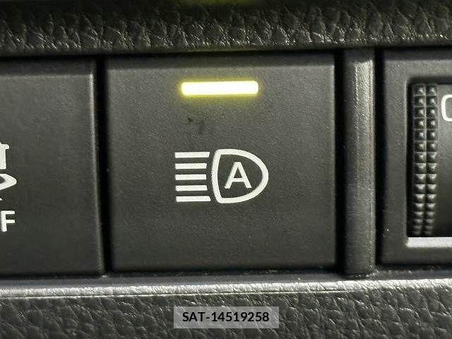 Toyota HARRIER 2023-07 8742435-7
