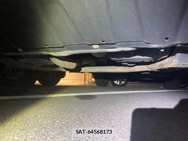 Toyota HARRIER 2006-09 8742484-4