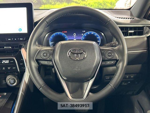 Toyota HARRIER 2025-03 8742426-10