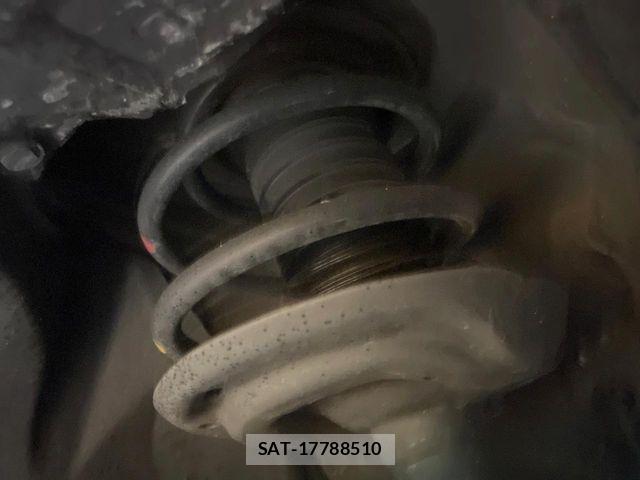 Toyota HARRIER 2021-12 8742434-19