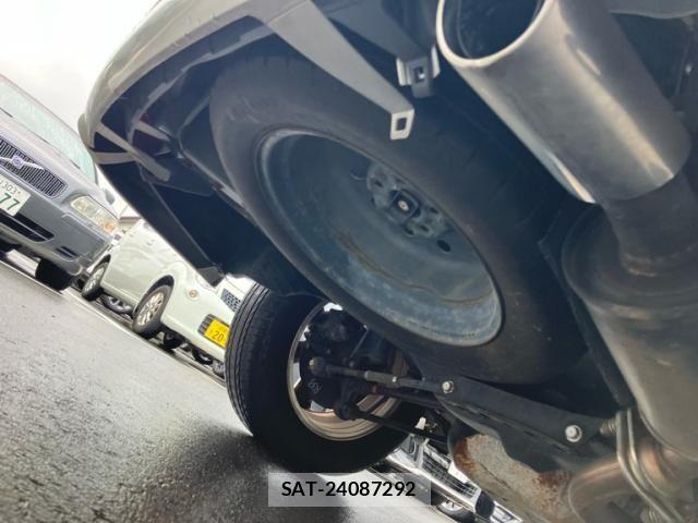 Toyota HARRIER 2004-03 8780452-19