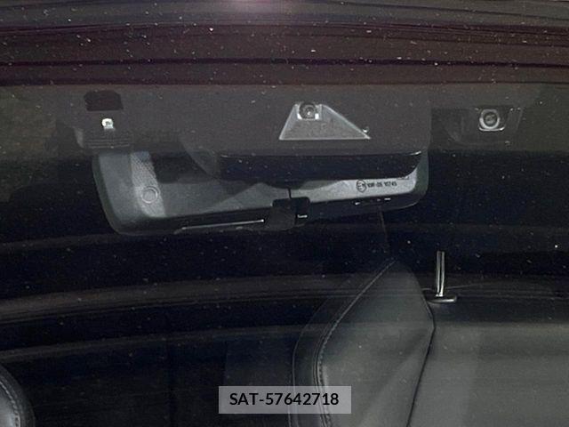 Toyota HARRIER 2020-12 8780424-2