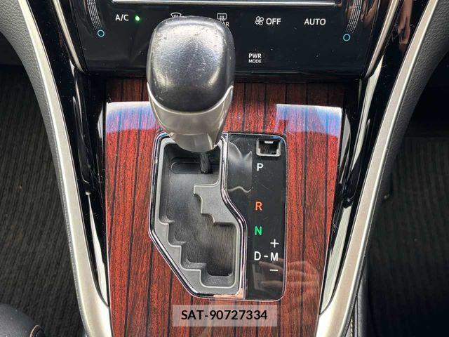 Toyota HARRIER 2017-05 8780444-18