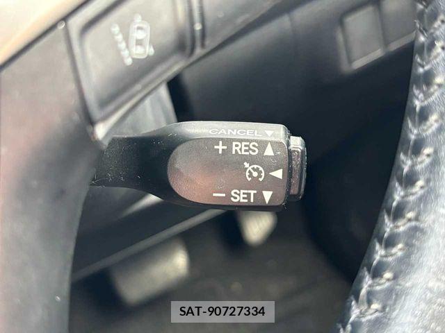 Toyota HARRIER 2017-05 8780444-20