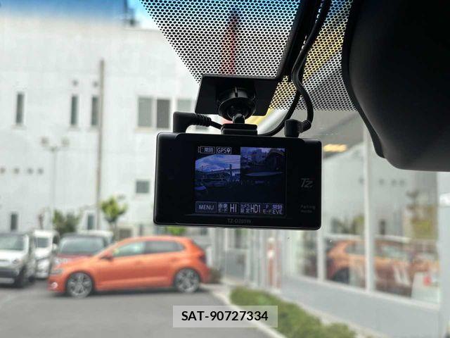 Toyota HARRIER 2017-05 8780444-23