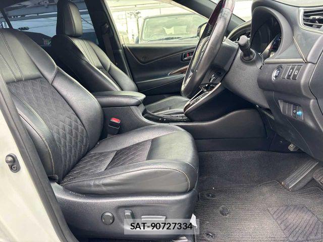 Toyota HARRIER 2017-05 8780444-29