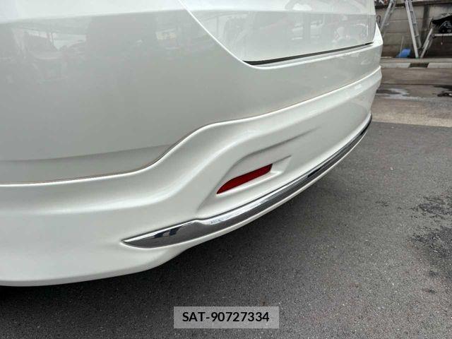 Toyota HARRIER 2017-05 8780444-5