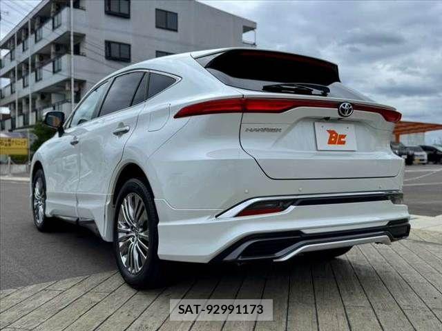 Toyota HARRIER 2023-08 8780416-12