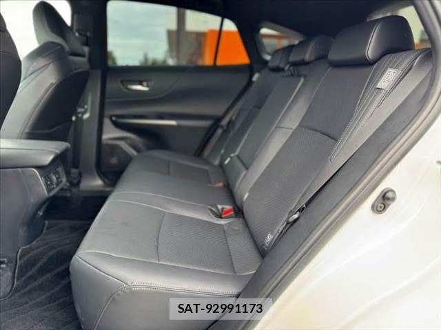 Toyota HARRIER 2023-08 8780416-17