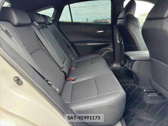 Toyota HARRIER 2023-08 8780416-18