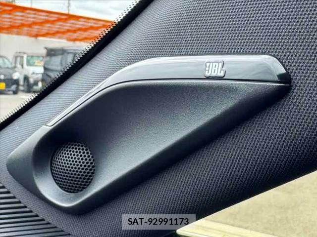 Toyota HARRIER 2023-08 8780416-6