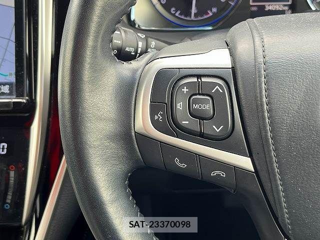 Toyota HARRIER 2018-06 8780429-16