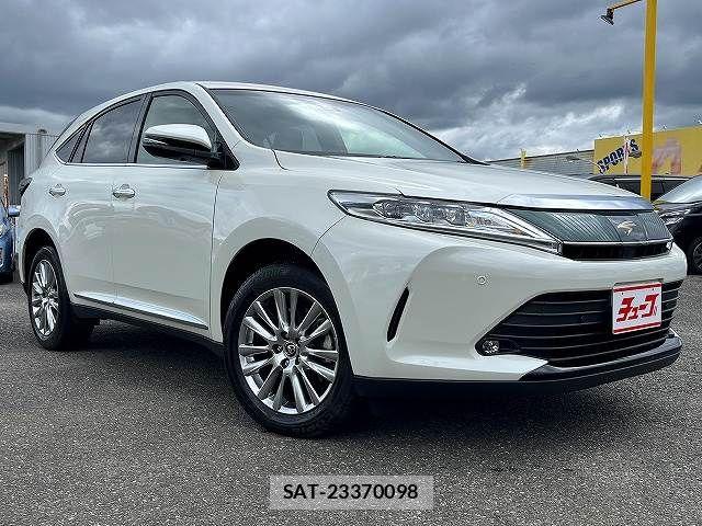 Toyota HARRIER 2018-06 8780429-1