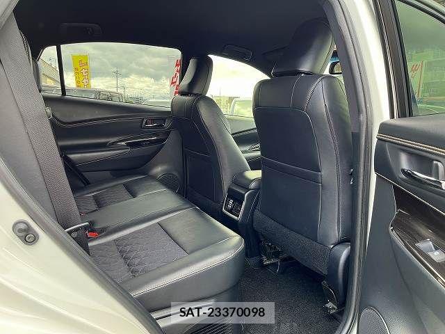 Toyota HARRIER 2018-06 8780429-29