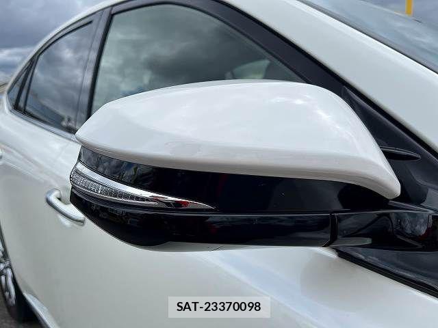 Toyota HARRIER 2018-06 8780429-8